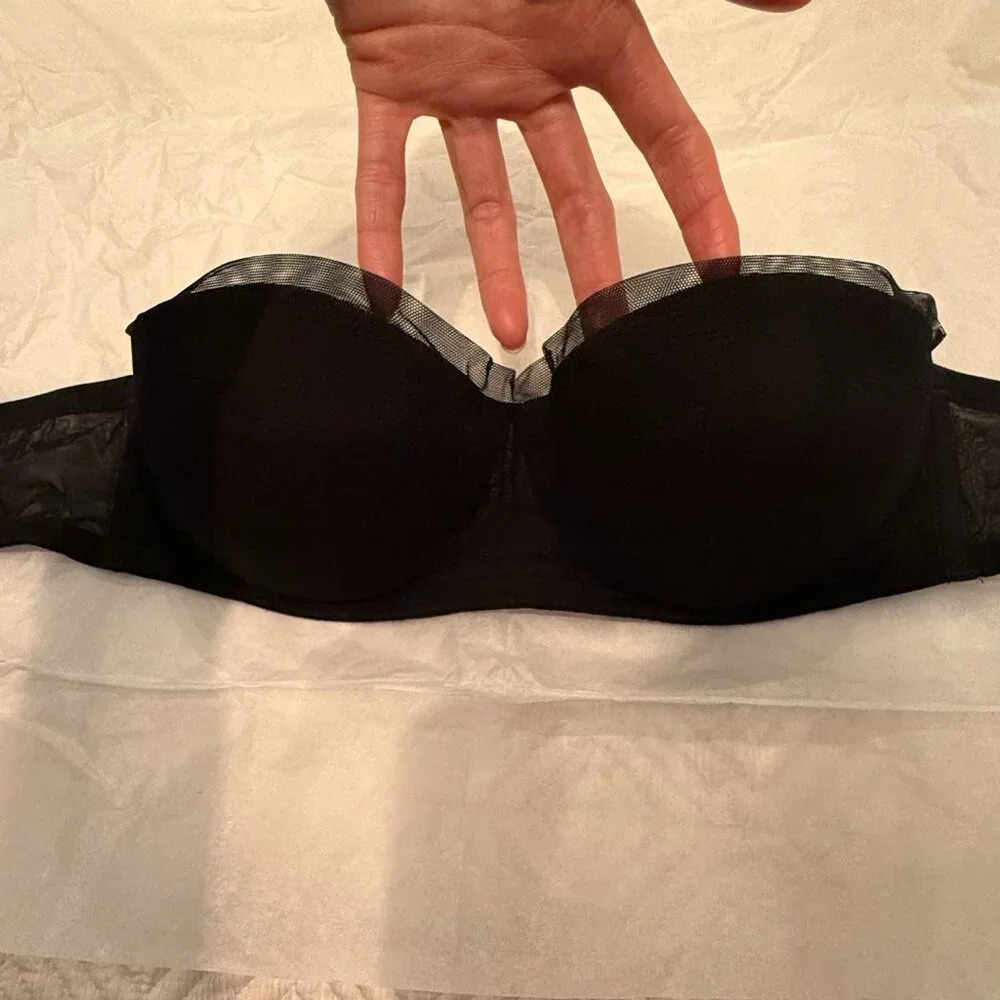 Black Strapless Padded Bra with Mesh Detailing, La  Perla, B34